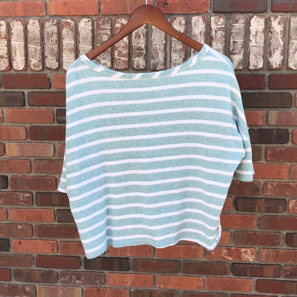 Cropped Top with Lace Detail - Picture 2 of 2